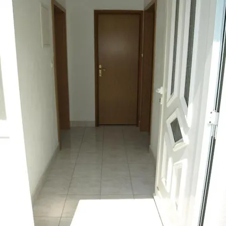 Adriana1979 Apartment